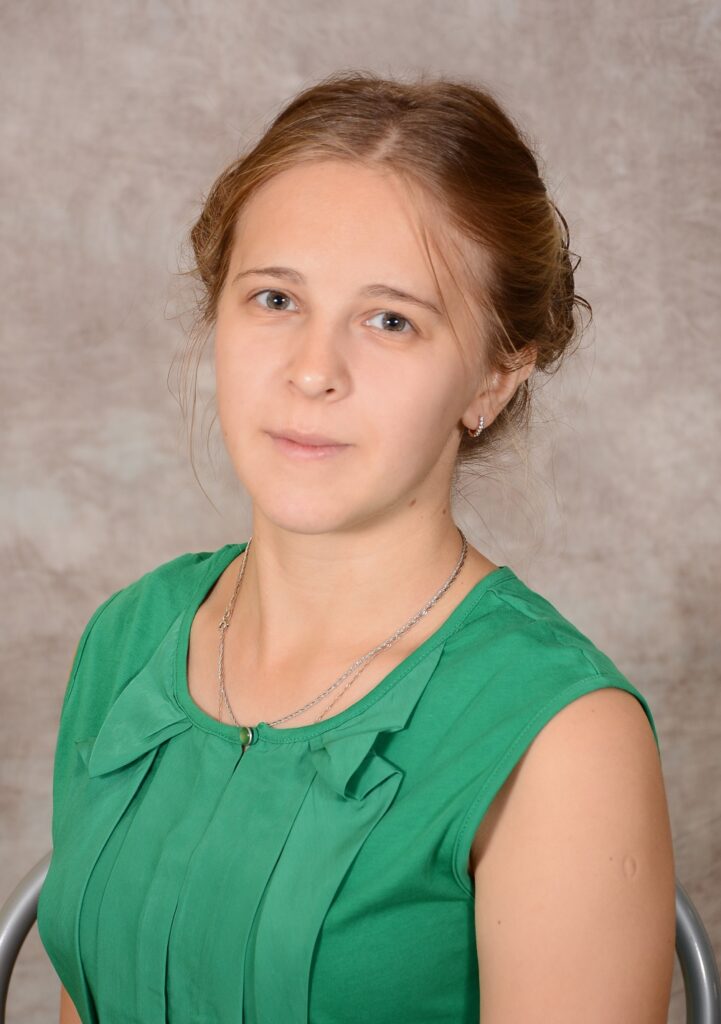 Краснощёкова Екатерина Романовна.
